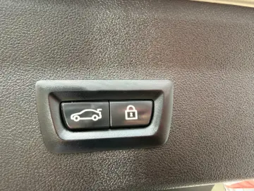 BMW X4 3.0i xDrive 2.0 Benzina Bi-turbo 252 CP