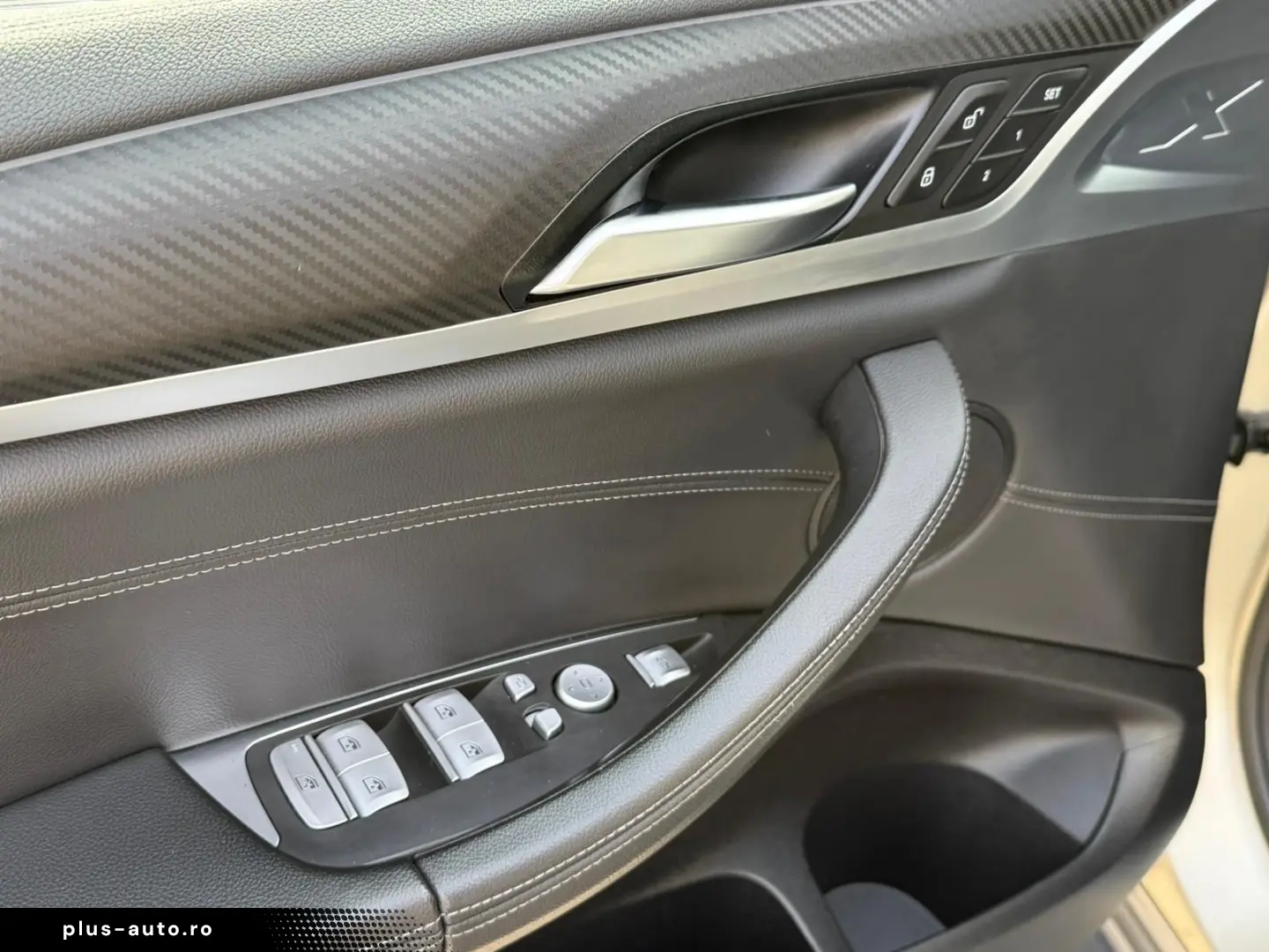 BMW X4 3.0i xDrive 2.0 Benzina Bi-turbo 252 CP