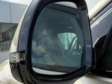 BMW X4 3.0i xDrive 2.0 Benzina Bi-turbo 252 CP