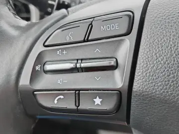 Hyundai Kona Electric 64 kw