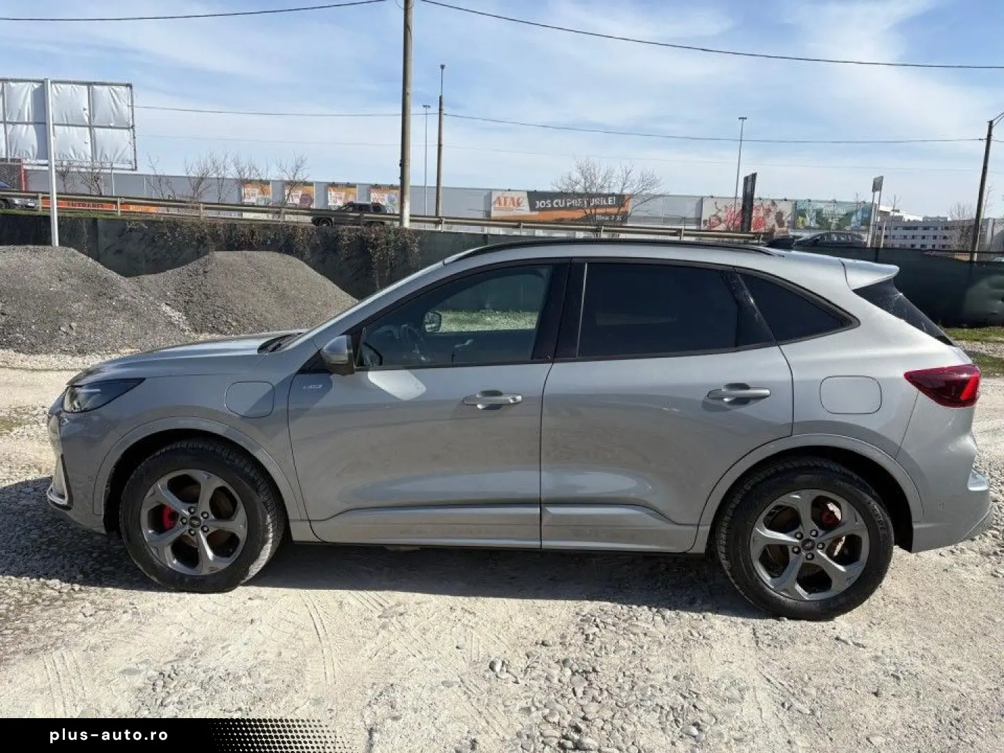 Ford Kuga 2025 - via workleto.com