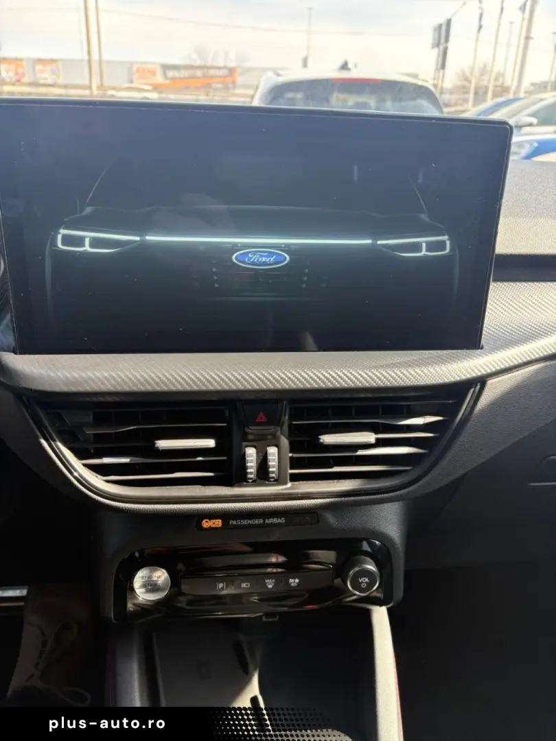 Ford Kuga 2025 - via workleto.com