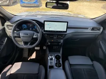 Ford Kuga 2025 - via workleto.com