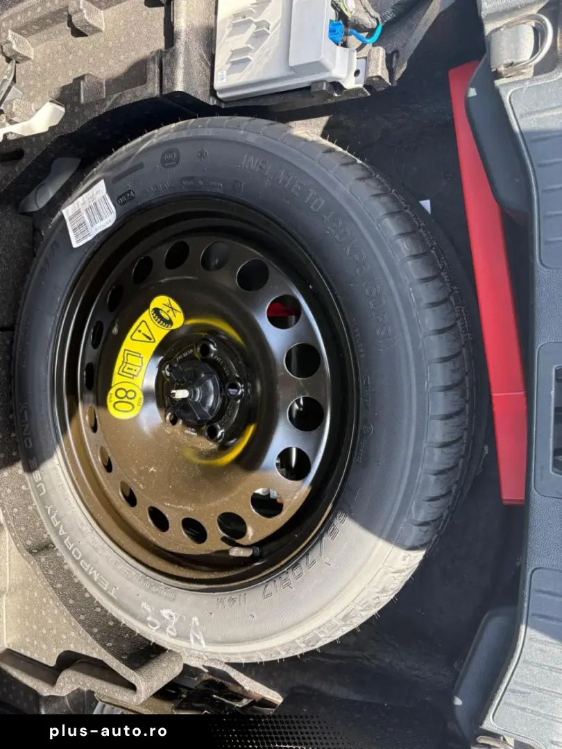 Ford Kuga 2025 - via workleto.com