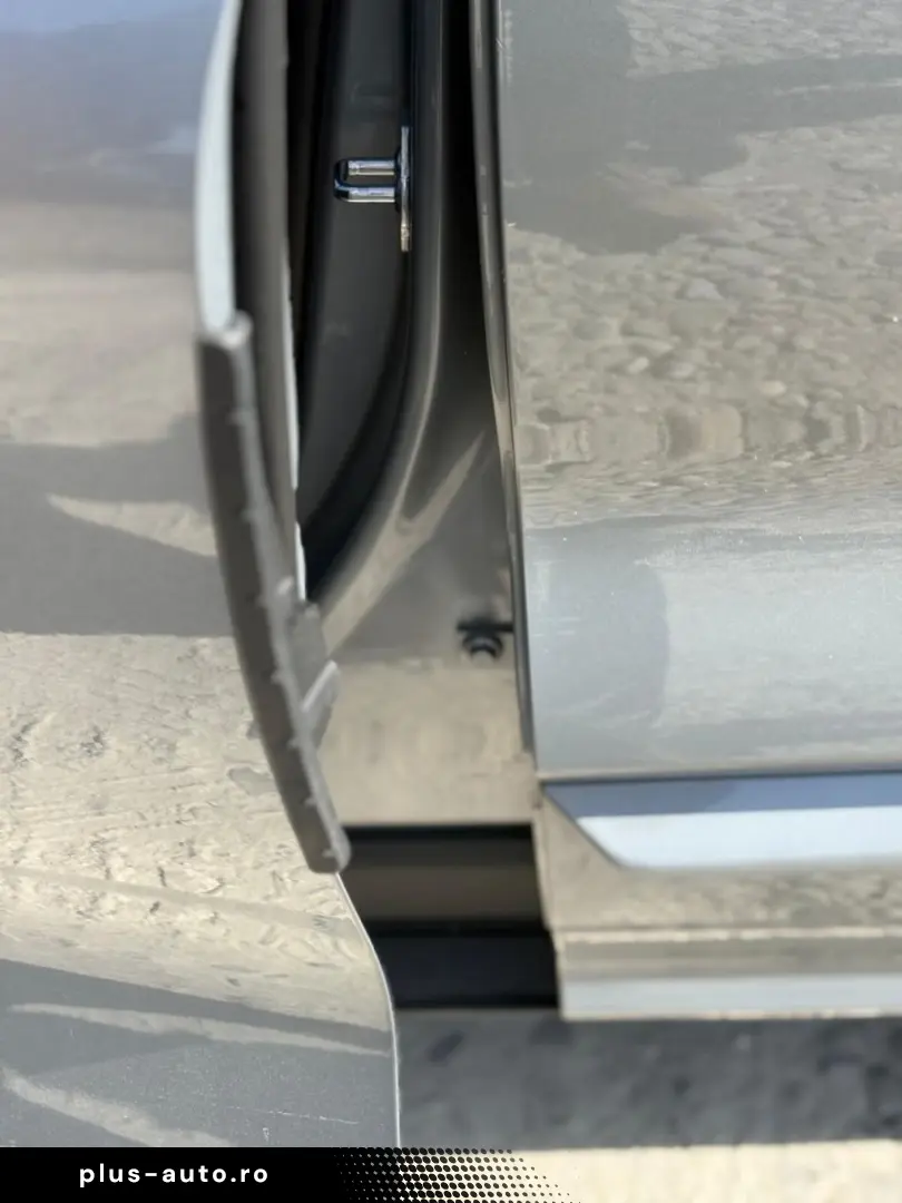 Ford Kuga 2025 - via workleto.com