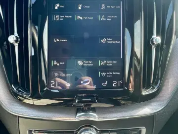 Volvo XC 60 T8 Twin Engine AWD R-Design