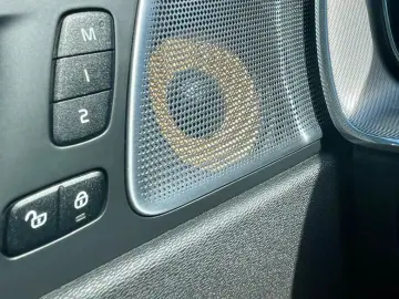 Volvo XC 60 T8 Twin Engine AWD R-Design