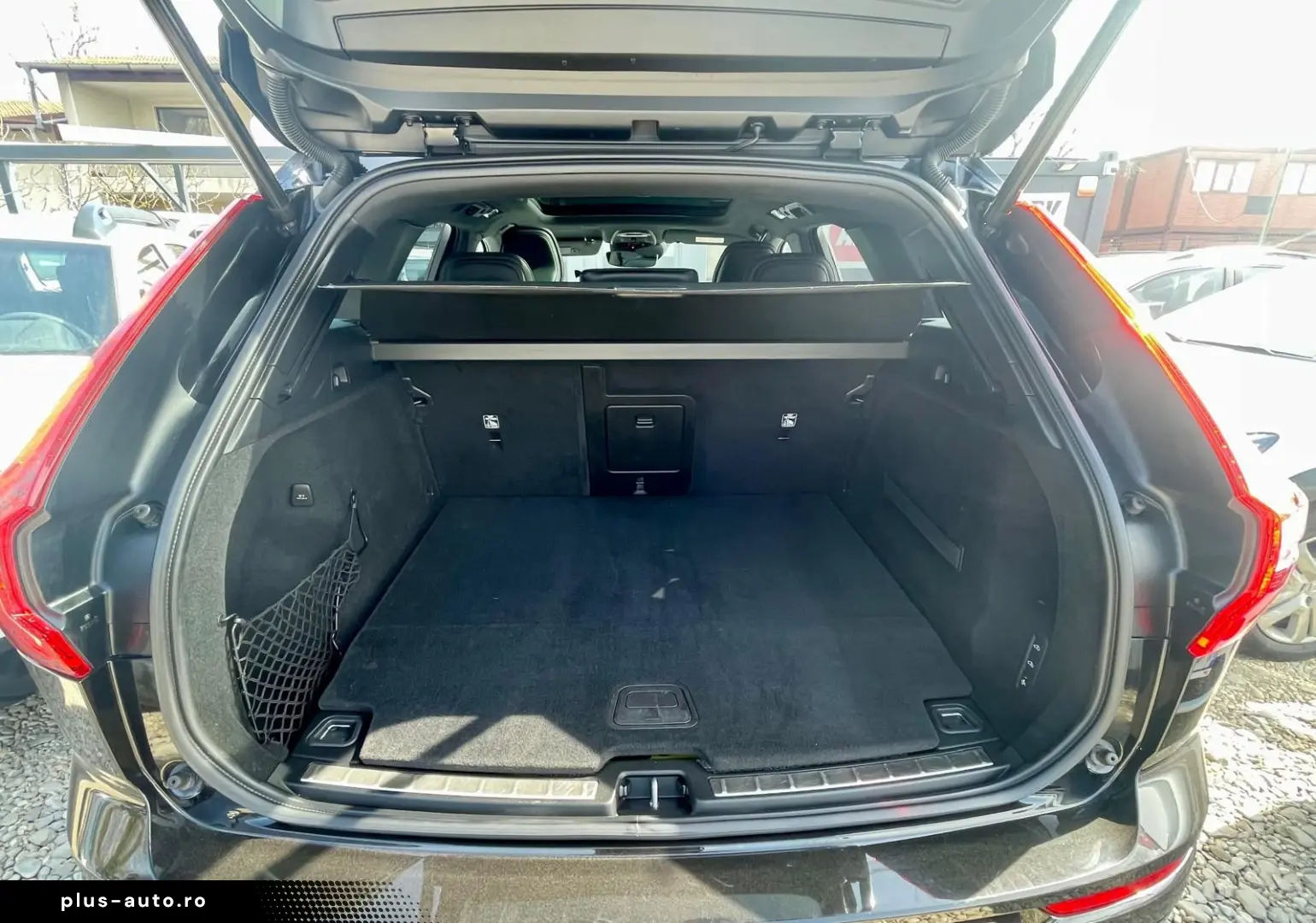 Volvo XC 60 T8 Twin Engine AWD R-Design