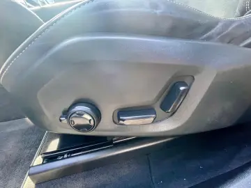 Volvo XC 60 T8 Twin Engine AWD R-Design