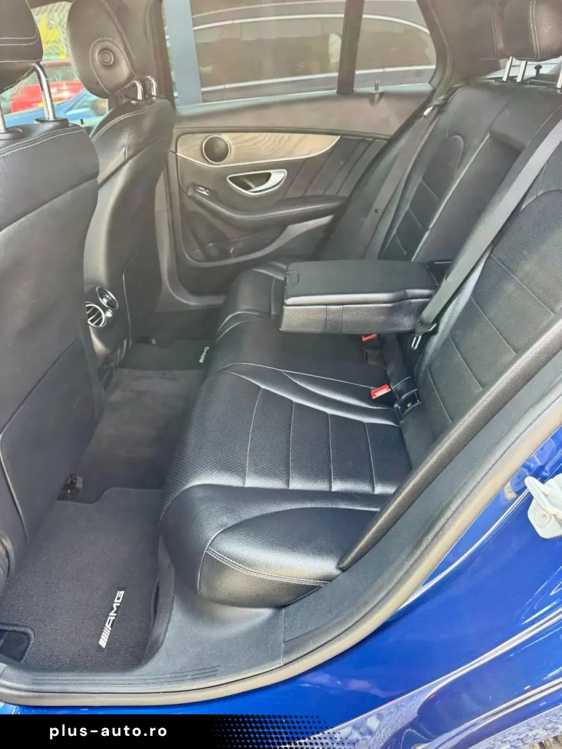 Mercedes-Benz C Gen-W204-2007-2015