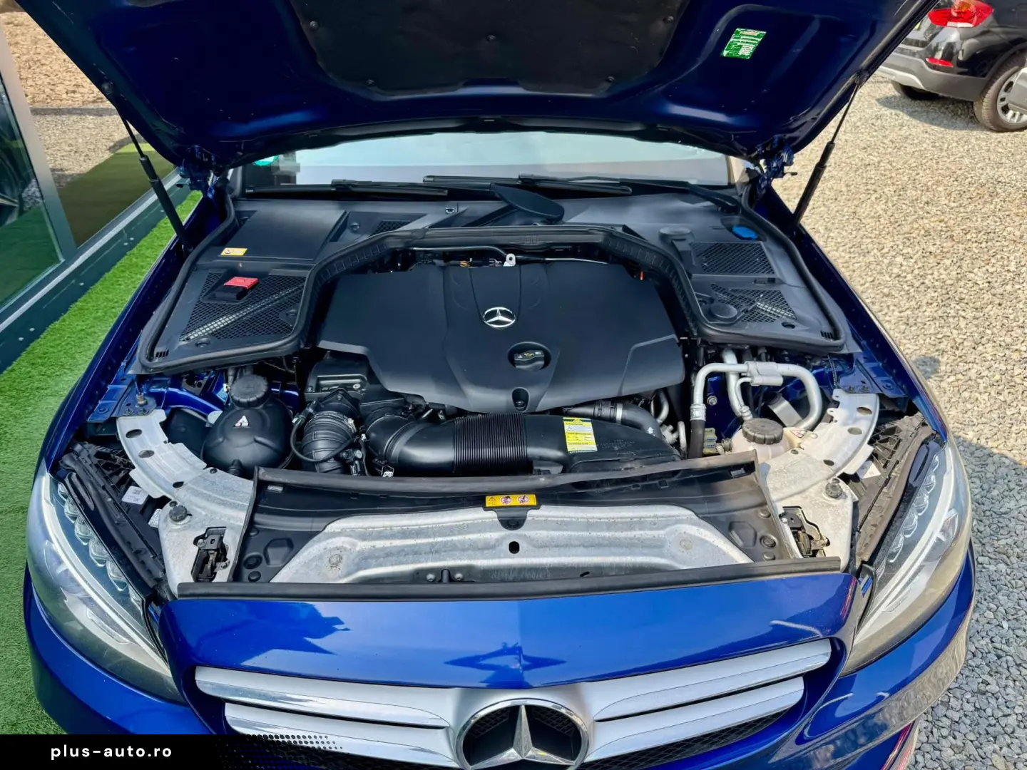 Mercedes-Benz C Gen-W204-2007-2015