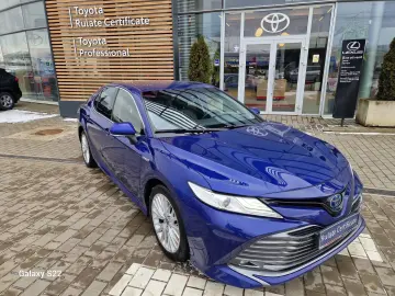 Toyota Camry Gen-Viii-2017