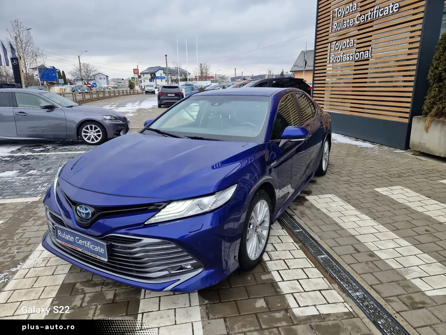 Toyota Camry Gen-Viii-2017