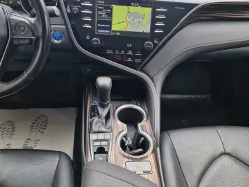 Toyota Camry Gen-Viii-2017