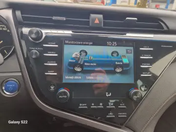 Toyota Camry Gen-Viii-2017