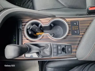 Toyota Camry Gen-Viii-2017