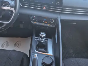 Hyundai Elantra Gen-Vii-2020