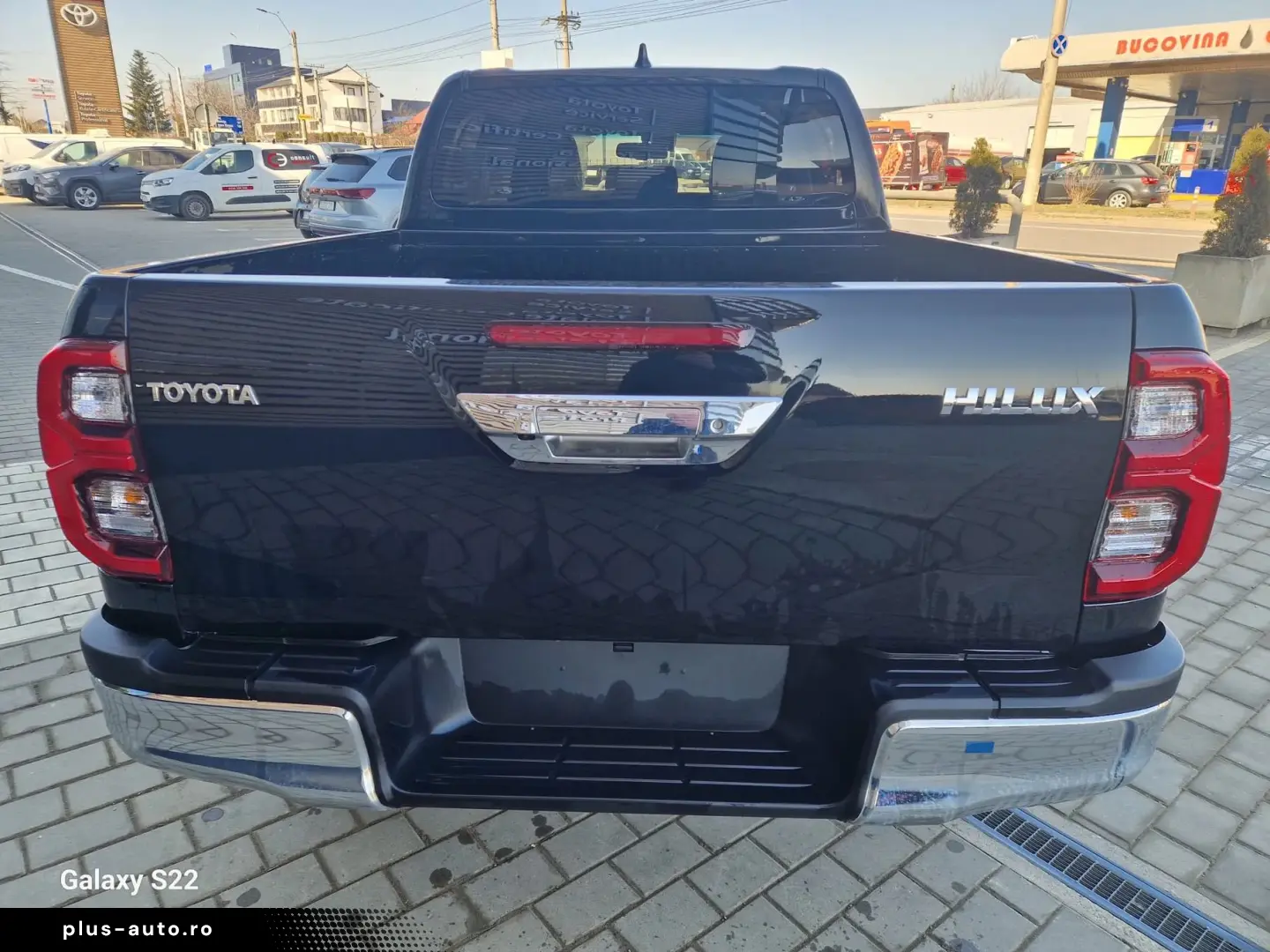 Toyota Hilux Gen-Viii-2015