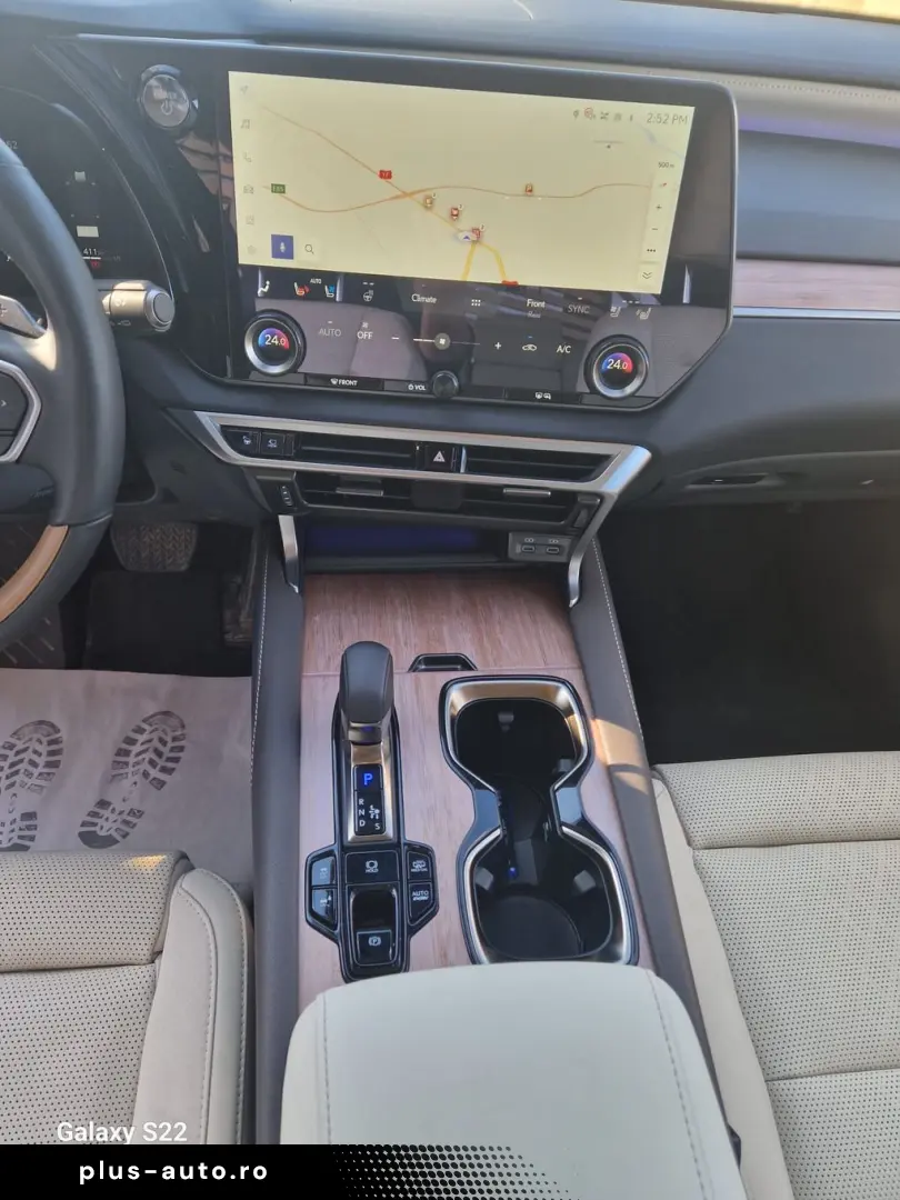 Lexus Seria-Rx Gen-Iv-2015