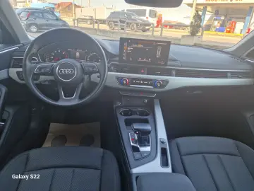 Audi A4 Gen-B9-2015