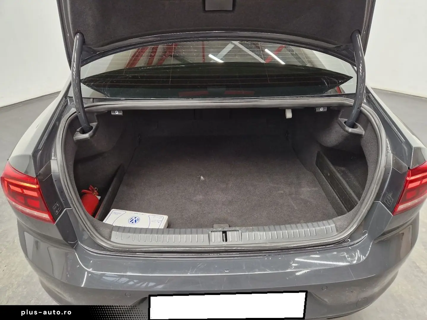 Volkswagen Passat Gen-B8-2014