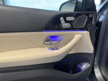 MERCEDES-BENZ GLE 350 d 4Matic Pano Leder AIRMATIC