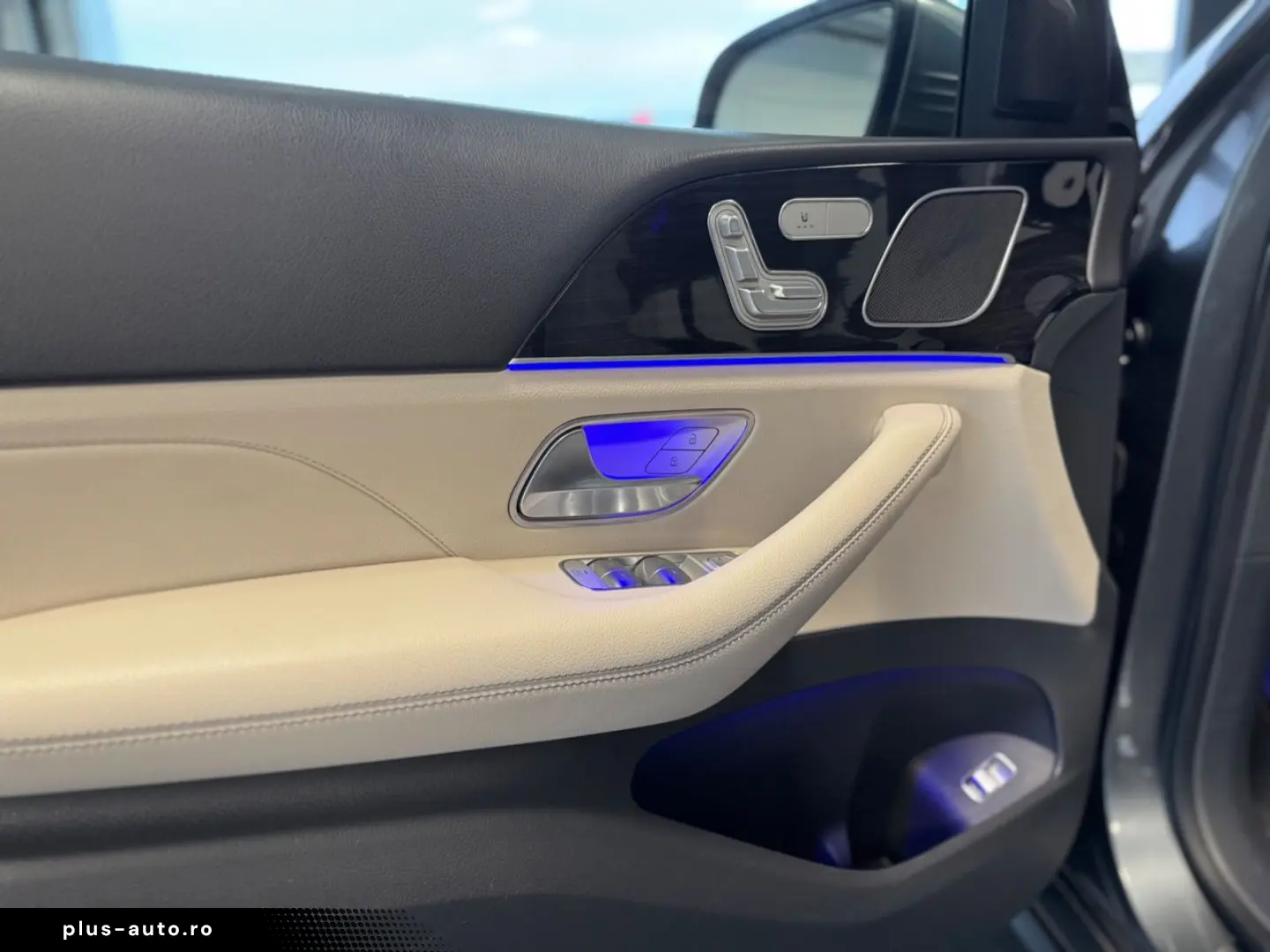 MERCEDES-BENZ GLE 350 d 4Matic Pano Leder AIRMATIC