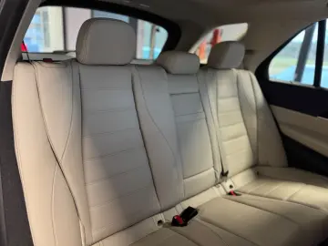 MERCEDES-BENZ GLE 350 d 4Matic Pano Leder AIRMATIC