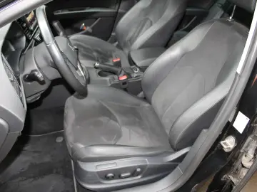 Seat Leon   1.6 TDI 110CP   Style   TVA Deductibil