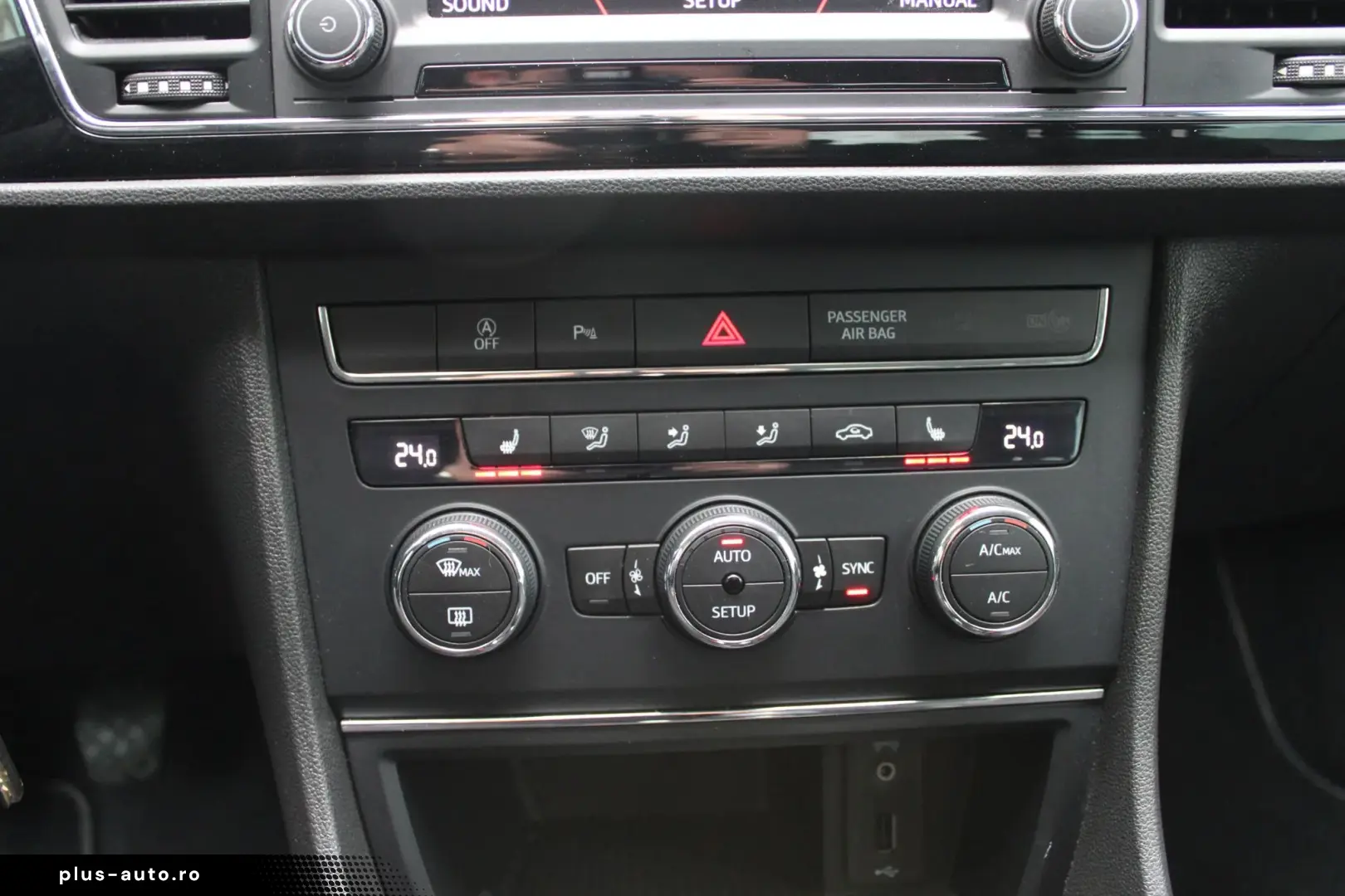 Seat Leon   1.6 TDI 110CP   Style   TVA Deductibil