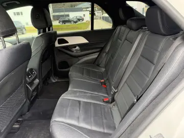 MERCEDES-BENZ GLE 350d 4Matic AMG Night Keyless AHK 1-Hand