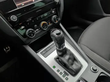 Skoda Octavia   1.5 TSI   150CP   DSG   2018