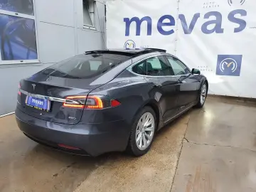 Tesla Tsla-Model-S
