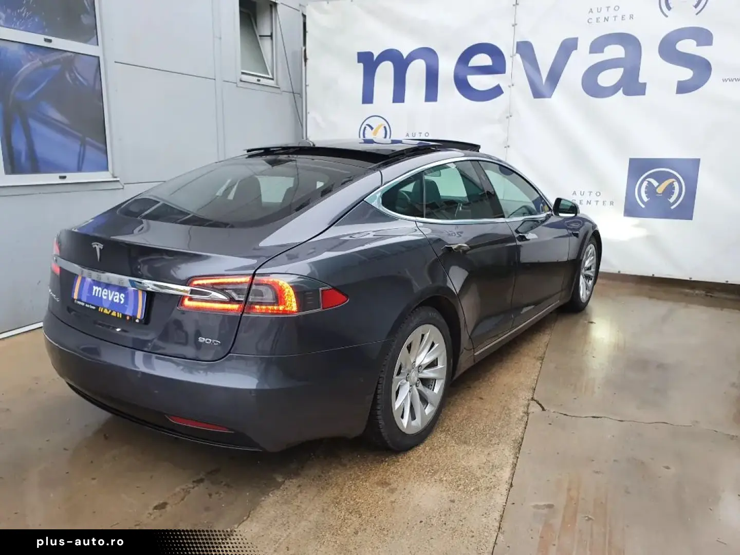 Tesla Tsla-Model-S