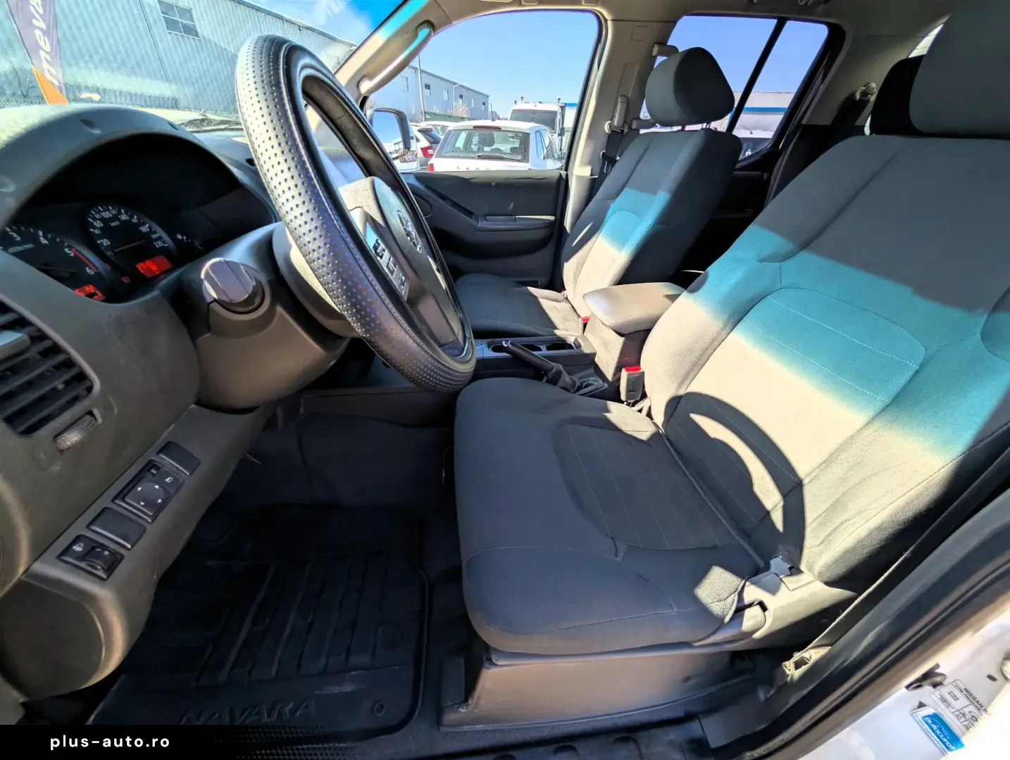 Nissan Navara   D40 2.5 dCi 144CP   4x4   2013   TVA Deducti