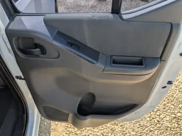 Nissan Navara   D40 2.5 dCi 144CP   4x4   2013   TVA Deducti