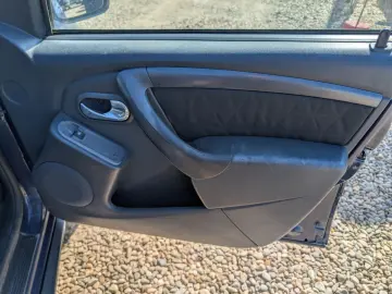 Dacia Duster   1.5 dCi 109CP   4x4   2015