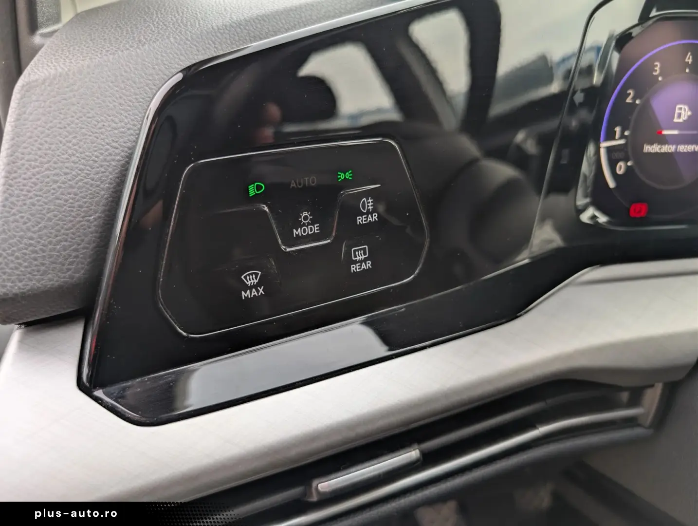 Volkswagen Golf VIII   1.5 TSI 130CP   2021   TVA Deductibil