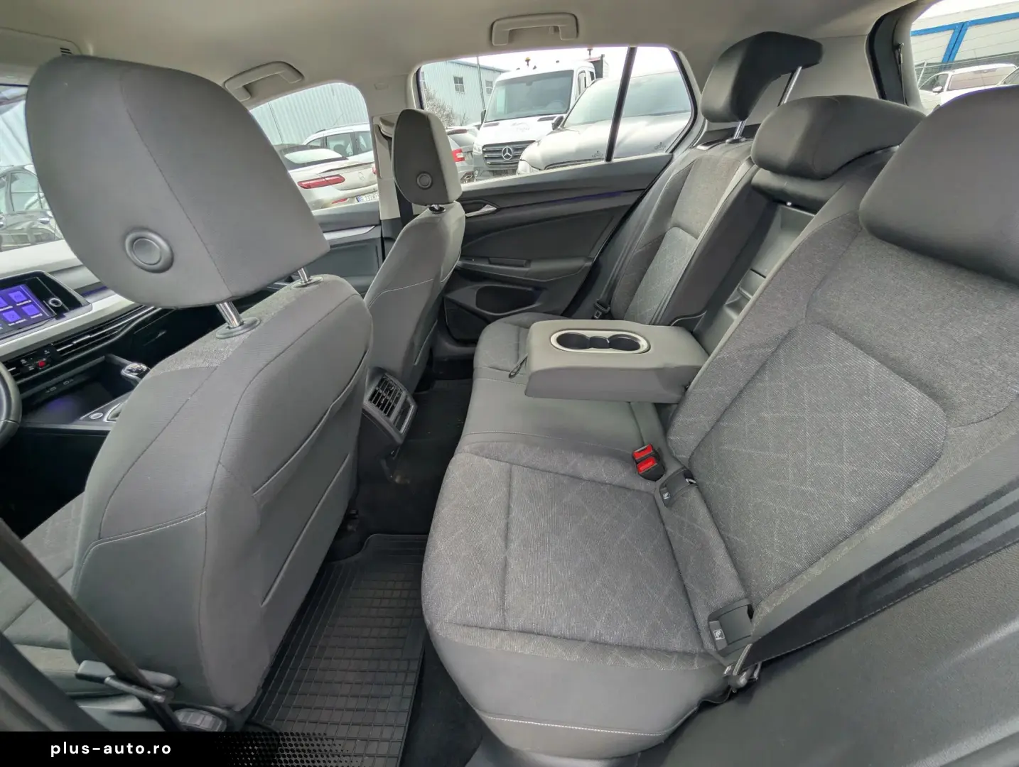 Volkswagen Golf VIII   1.5 TSI 130CP   2021   TVA Deductibil