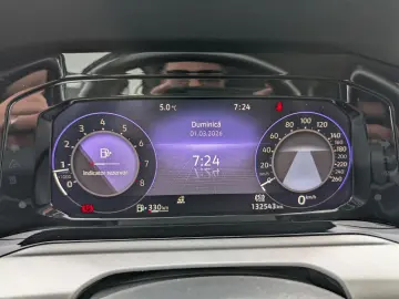 Volkswagen Golf VIII   1.5 TSI 130CP   2021   TVA Deductibil