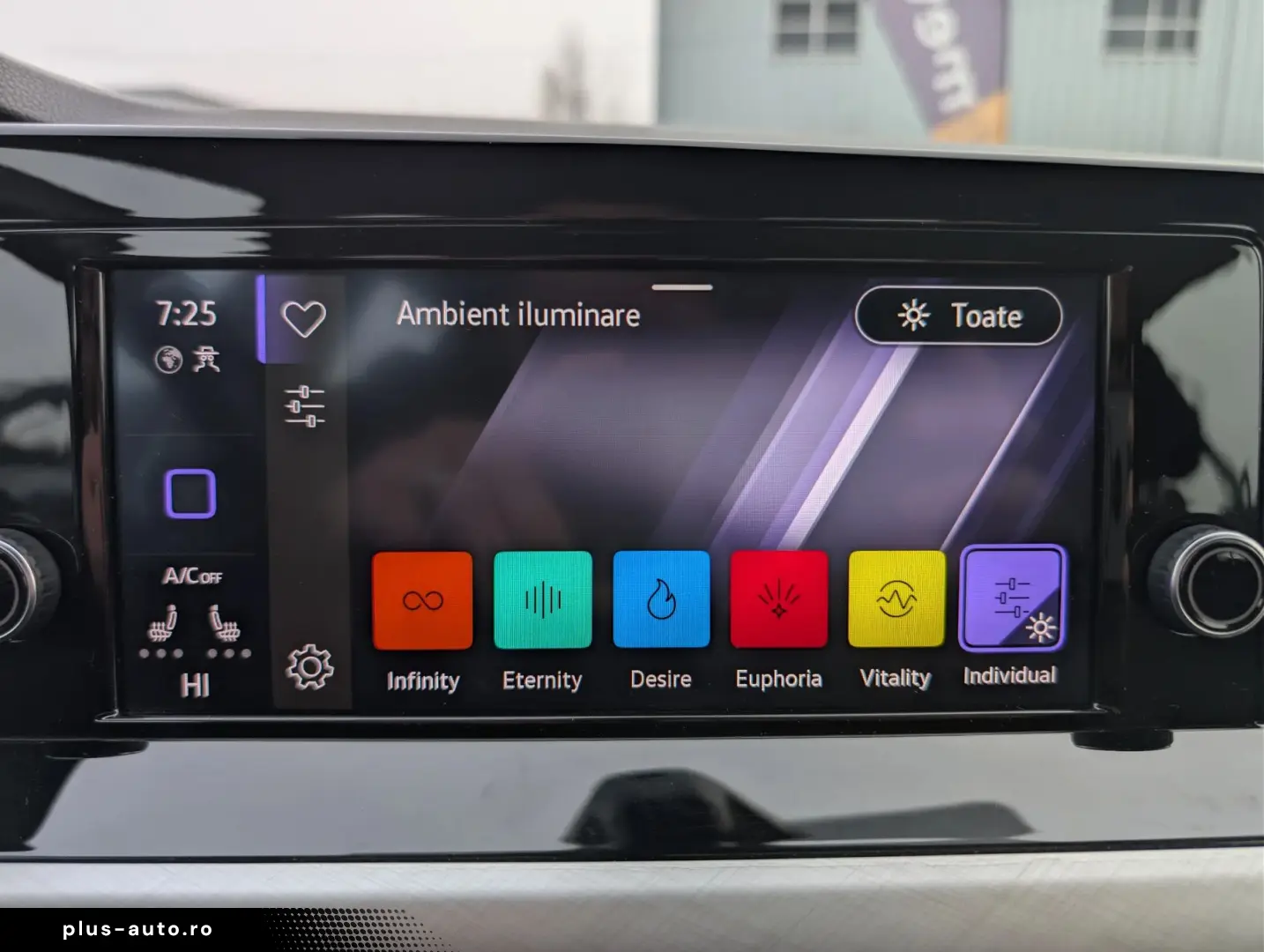 Volkswagen Golf VIII   1.5 TSI 130CP   2021   TVA Deductibil