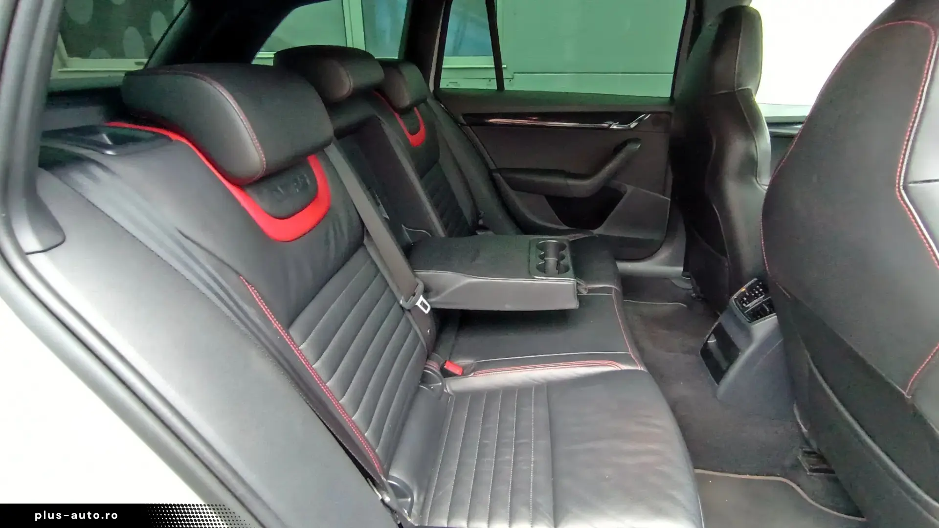 Skoda Octavia RS   2.0 TDI DSG 4x4 184 CP   TVA Deductibil