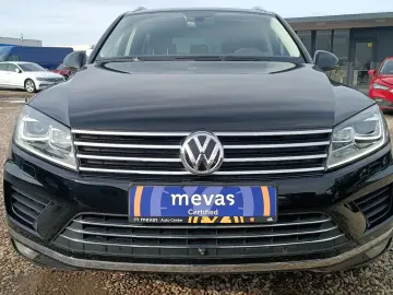 Volkswagen Touareg   3.0 V6 TDI 262CP   4x4   Perne   2018