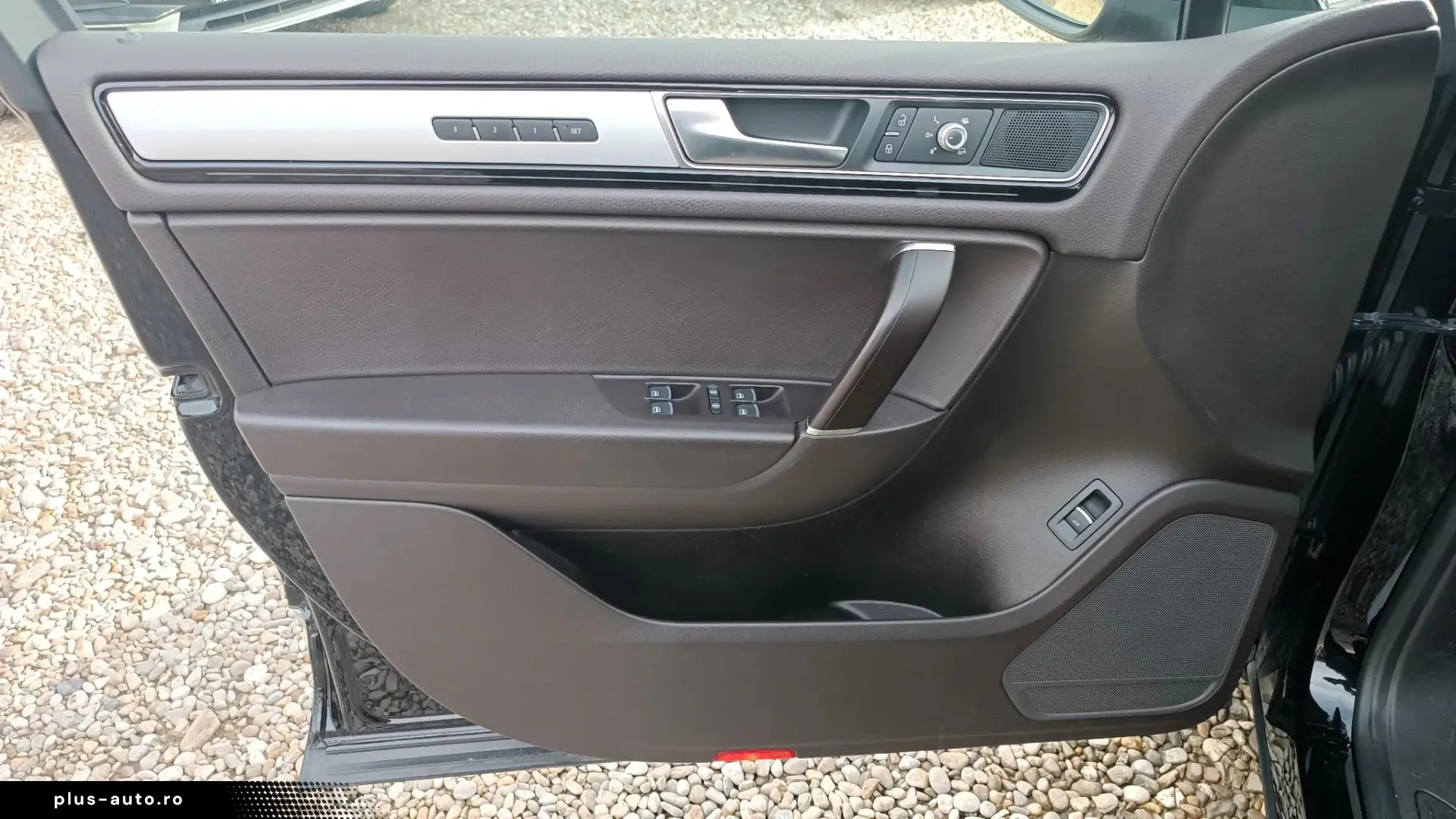 Volkswagen Touareg   3.0 V6 TDI 262CP   4x4   Perne   2018