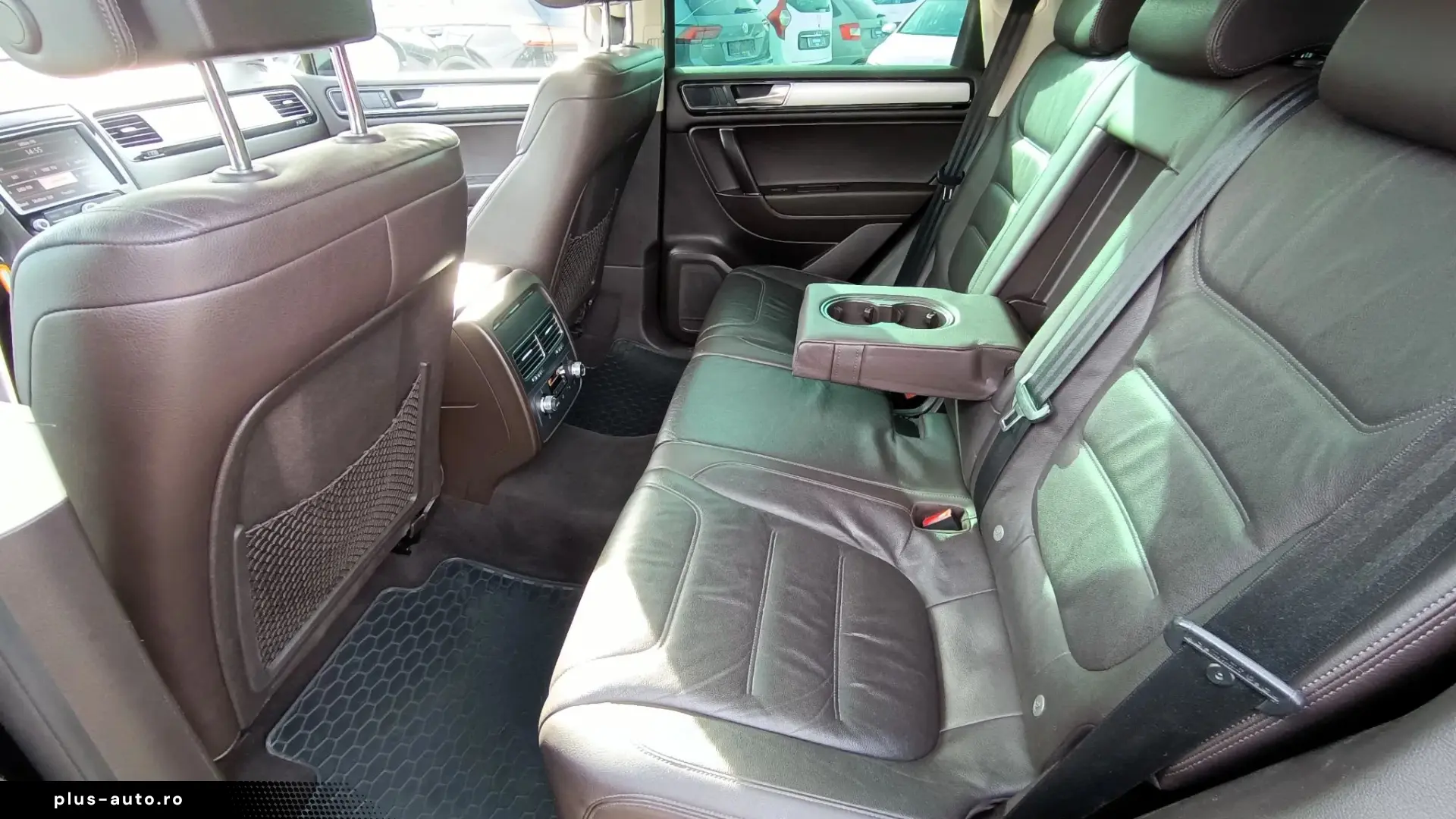 Volkswagen Touareg   3.0 V6 TDI 262CP   4x4   Perne   2018