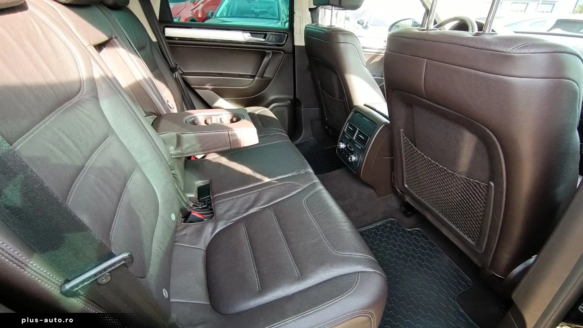 Volkswagen Touareg   3.0 V6 TDI 262CP   4x4   Perne   2018