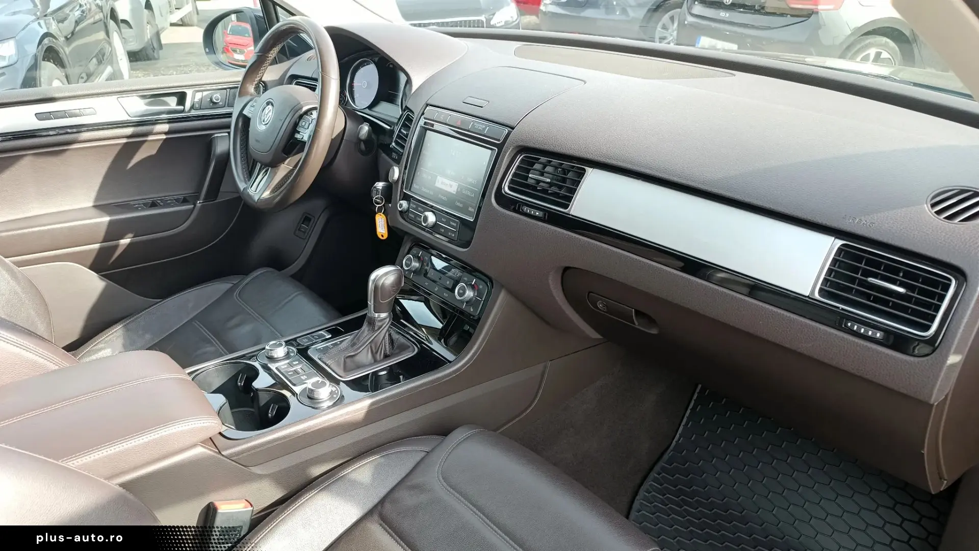 Volkswagen Touareg   3.0 V6 TDI 262CP   4x4   Perne   2018