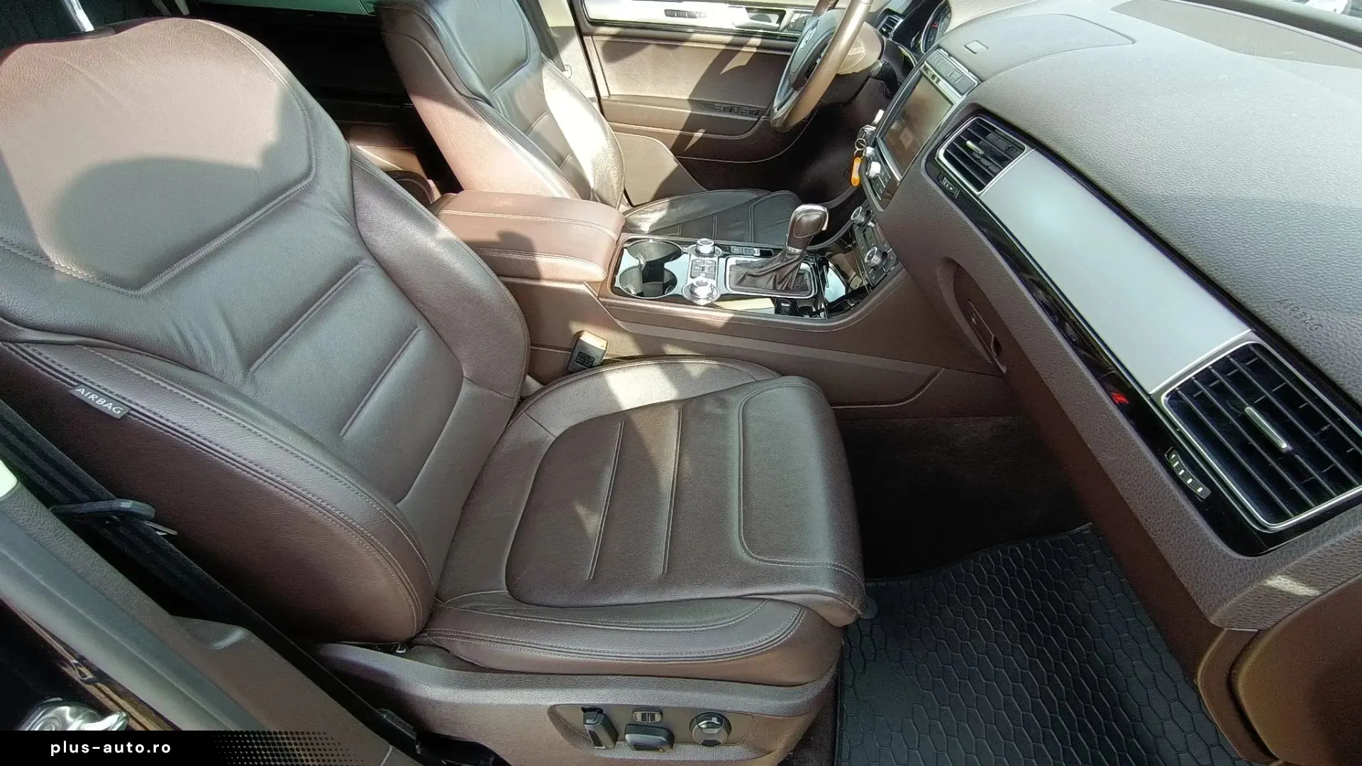 Volkswagen Touareg   3.0 V6 TDI 262CP   4x4   Perne   2018