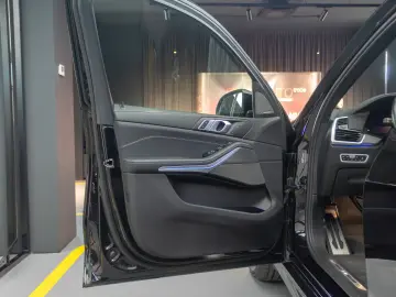 BMW X5 M Paket  286 CP