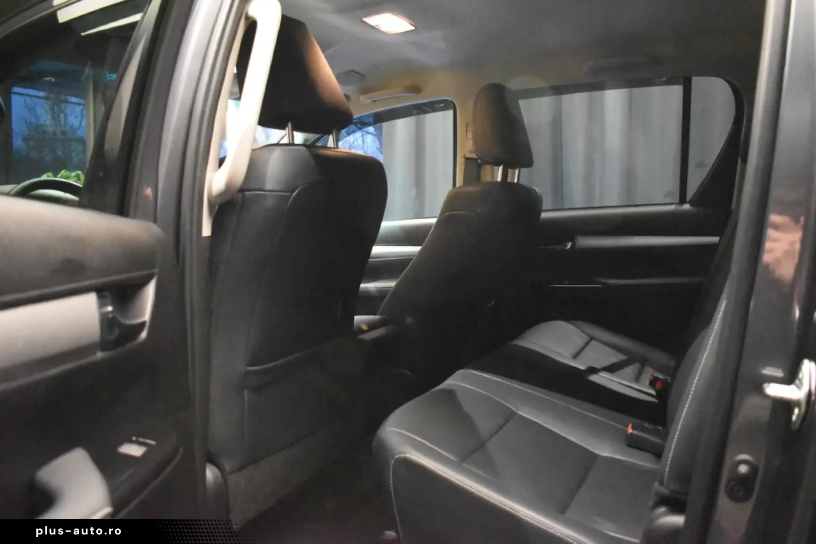 Toyota Hilux 2.4D 150CP 4x4 Double Cab AT Executive